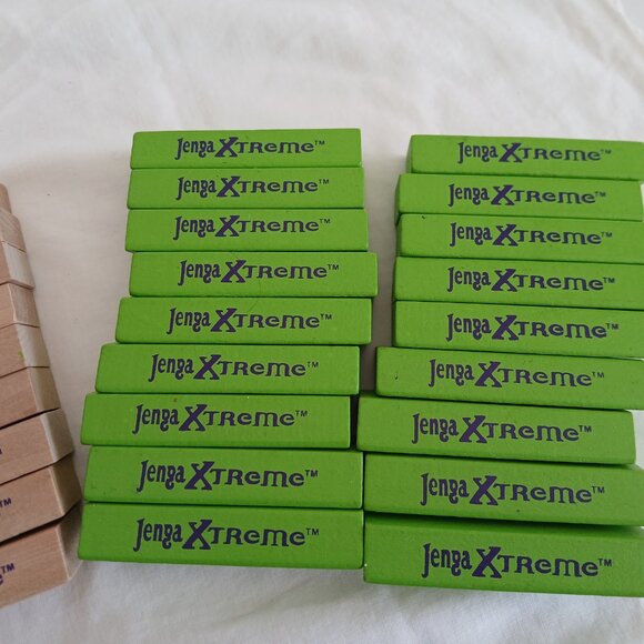 Jenga Xtreme - Complete Set of Blocks (54) - Stacking Game - Picture 4 of 8